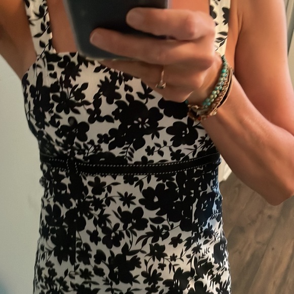 Sundress - Picture 4 of 4